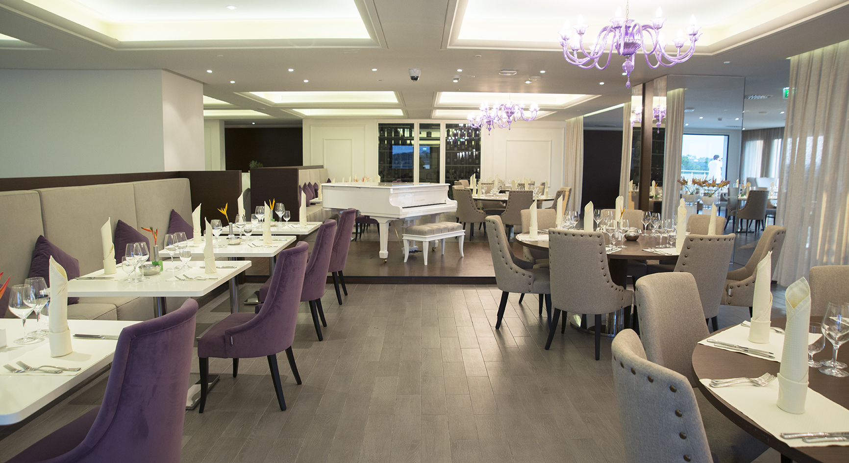 Oyala Palace Complex public areas italian restaurant Gitaly contract Oyala Palace Complex public areas italian restaurant - Gitaly contract
