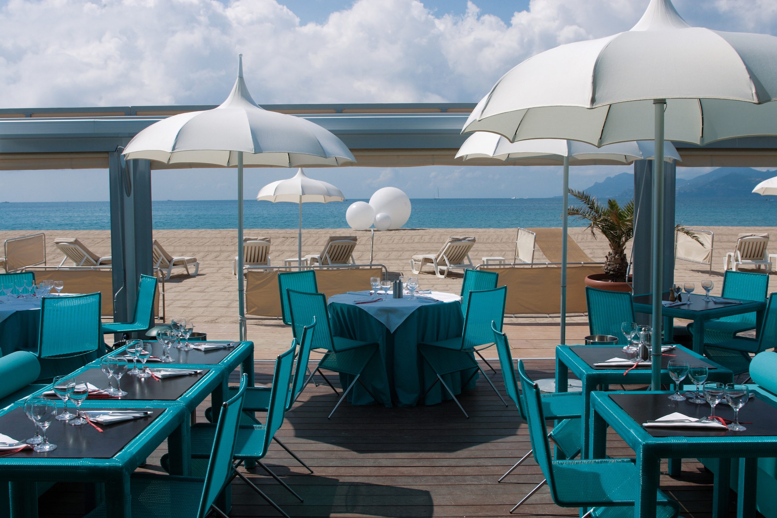 Hotel 3.14 restaurant on la plage - Gitaly contract