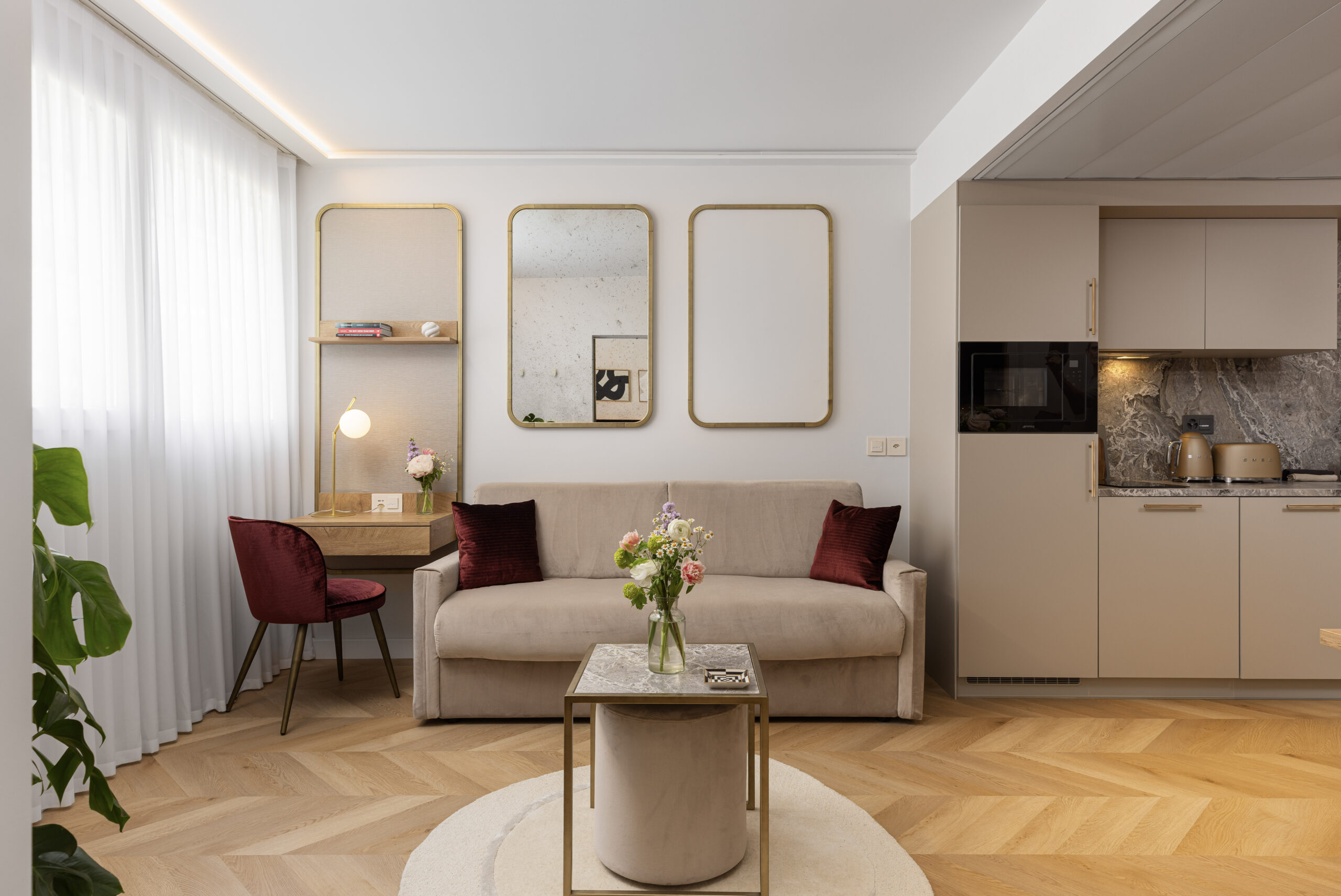 Hotel Royal Townhouse - Gitaly contract